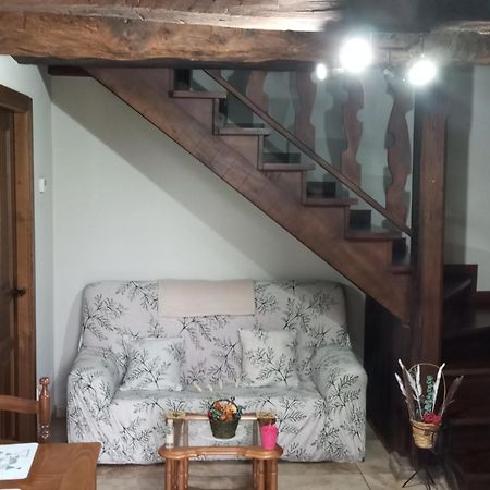 Apartamento La Corrada سانتا إيولاليا دي أوسكوس المظهر الخارجي الصورة