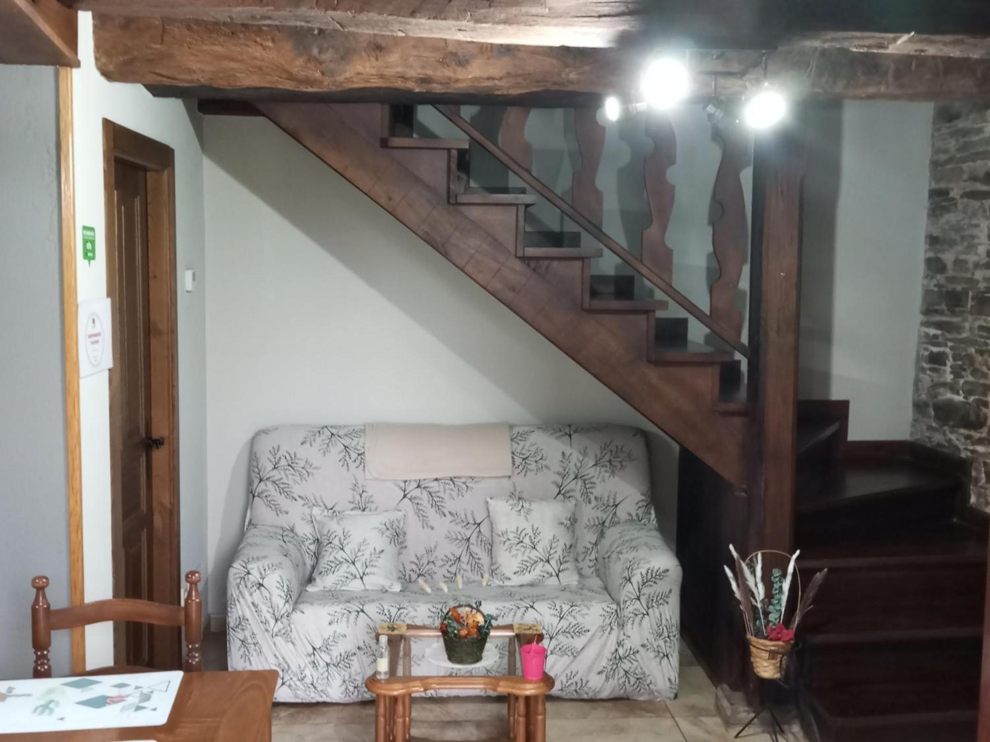 Apartamento La Corrada سانتا إيولاليا دي أوسكوس المظهر الخارجي الصورة